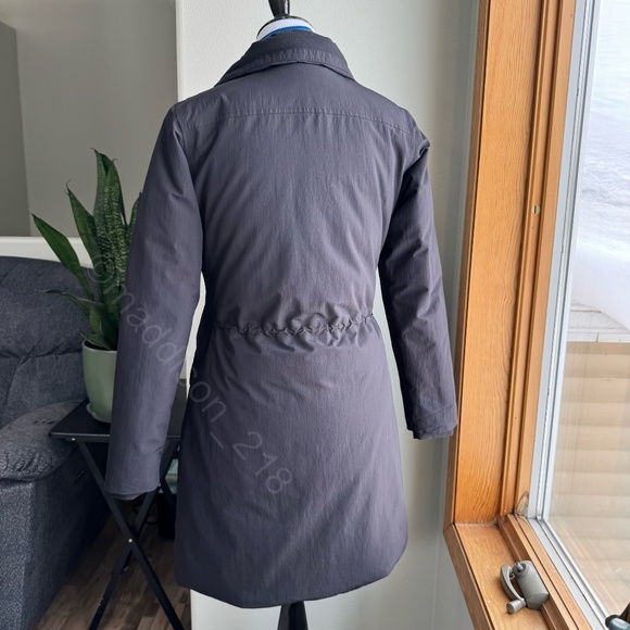 Patagonia City Storm Parka Black Small 700-fill Down Insulation Windproof S - Picture 9 of 15